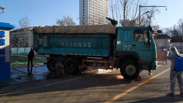 1584666161608693.jpg 臨時黨支部主動靠前 山東三箭經(jīng)八緯一項目順利復(fù)工5.jpg