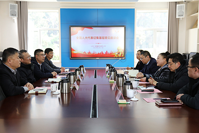 全國人大代表主動征集意見，發(fā)揮代表作用